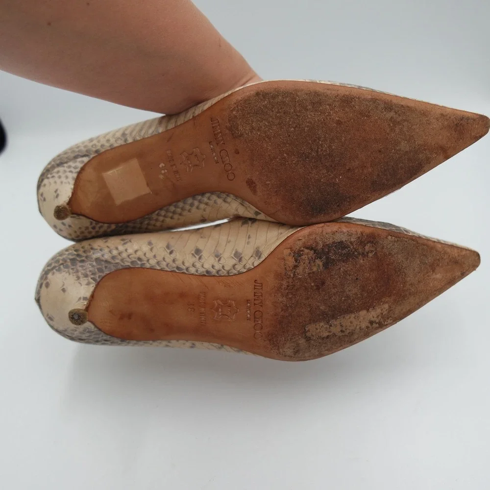 Vintage Jimmy Choo Beige Snakeskin Pointed Toe Kitten Heel Made in Italy Size 38